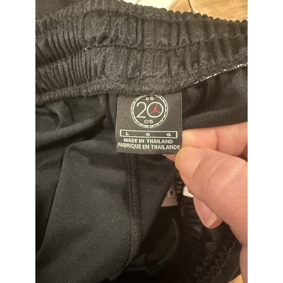 VTG Air Jordan Basketball Silky Shiny Dazzle Black White Shorts 1985/2005 - Picture 3 of 10